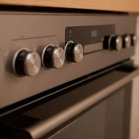 Ruhig - Frisch Renoviert - Zentral *