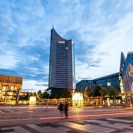 Ruhig - Frisch Renoviert - Zentral דירה *